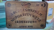 William Fuld Ouija Board ( read description)
