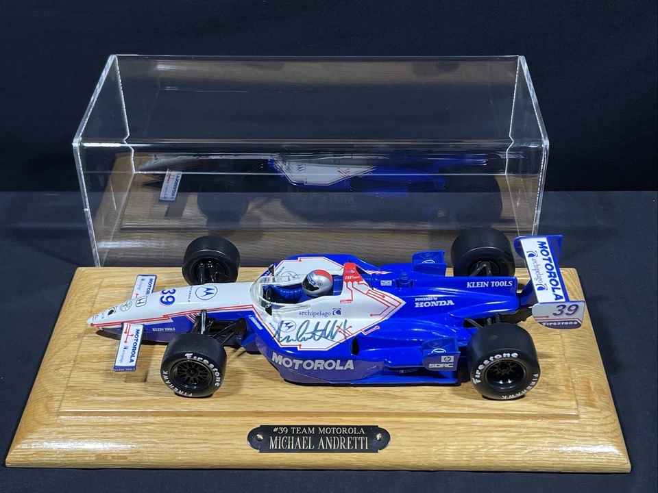 Michael Andretti ERTL Team Motorola #39  1:18 Scale Autographed - Image 2 of 4
