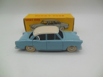 Dinky Toys Simca Versailles 24Z – Miniature 1:43 – Collection Voiture Ancienne
