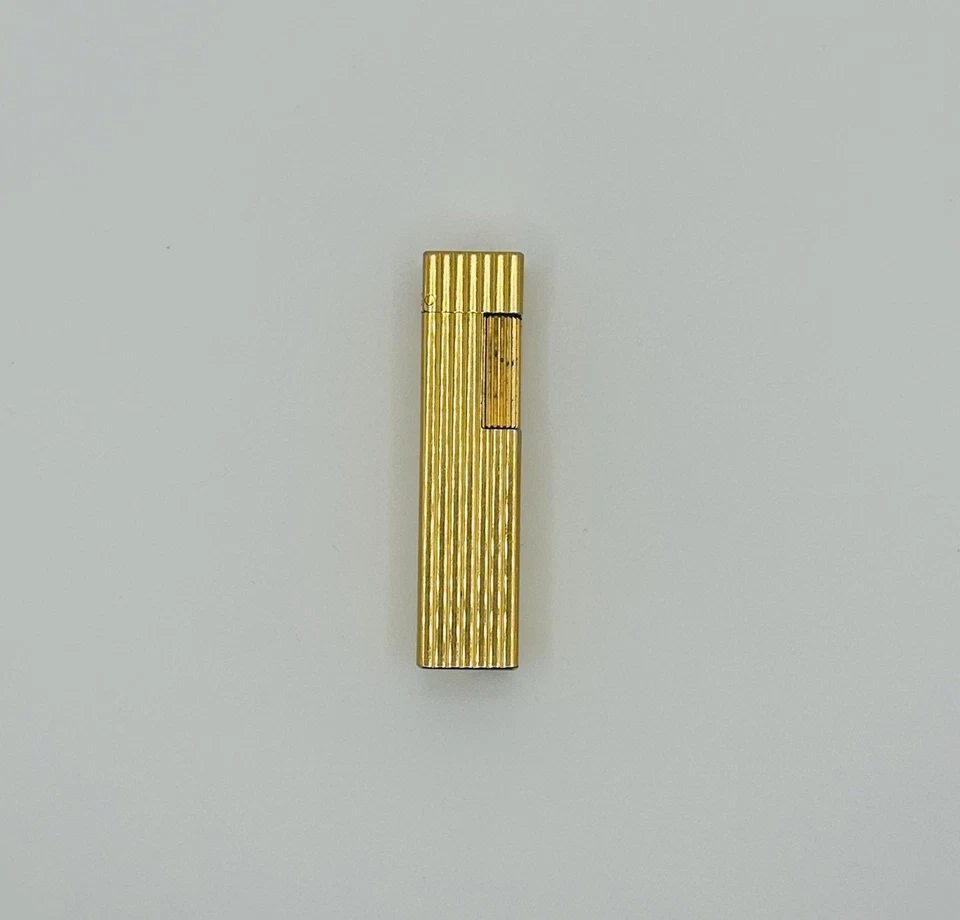 Encendedor acanalado Cartier vintage Foto 2 de 4