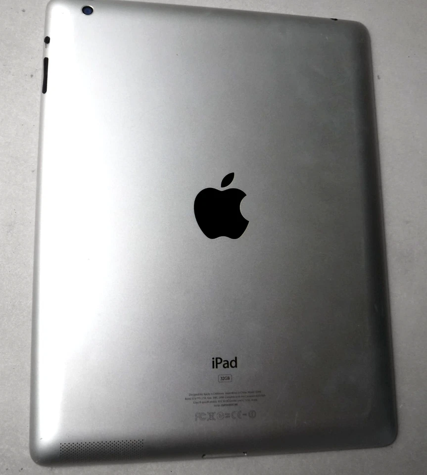 Apple iPad 3. Gen.  (A1416)  32GB,  9,7 Zoll,  Silber,  WiFi - ohne Ladekabel - Bild 4 von 4