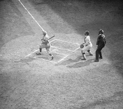 Freddie Lindstrom At Bat In The First World Series Game 1924 Old Photo