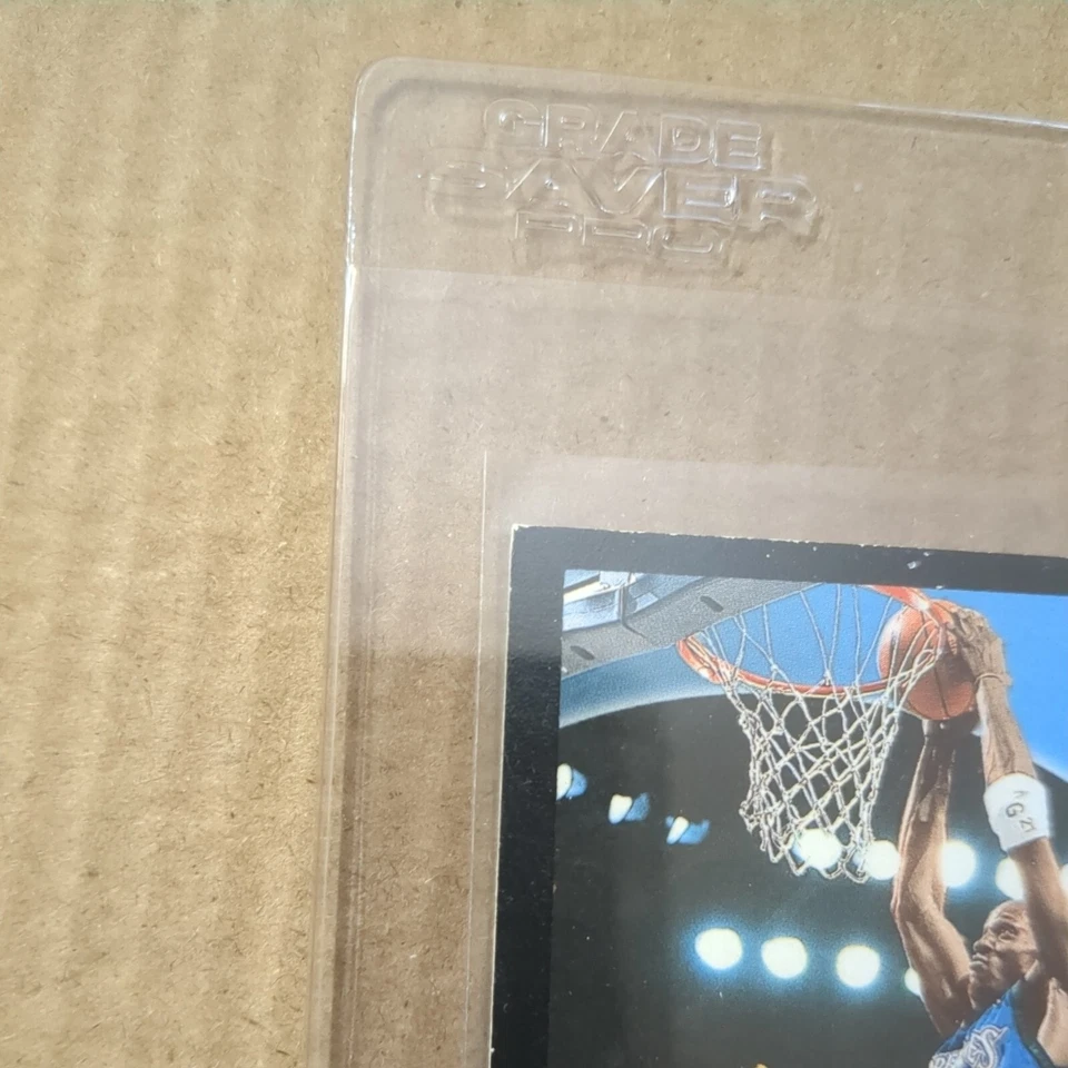 1999-00 Skybox Apex - #36 Kevin Garnett - Image 4 of 4