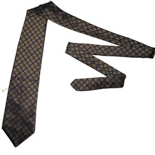 Brooks Brothers Basics Tie Men's Olive Check Pure Silk Necktie Handmade In USA