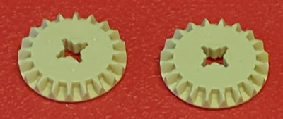 Lego Technic 2x Zahnrad  20 Zähne tan # 32198