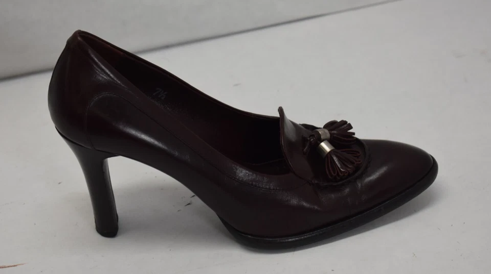 Zapatos de salón Tods con borlas de cuero borgoña de 3" de tacón grueso sin cordones para mujer talla 7,5 Foto 3 de 4