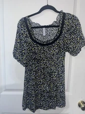 Gitano Womens Short Sleeve Flower Blouse Sz L