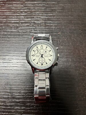 MODIYA Fashion Stainless Steel Quartz Watch For Men
