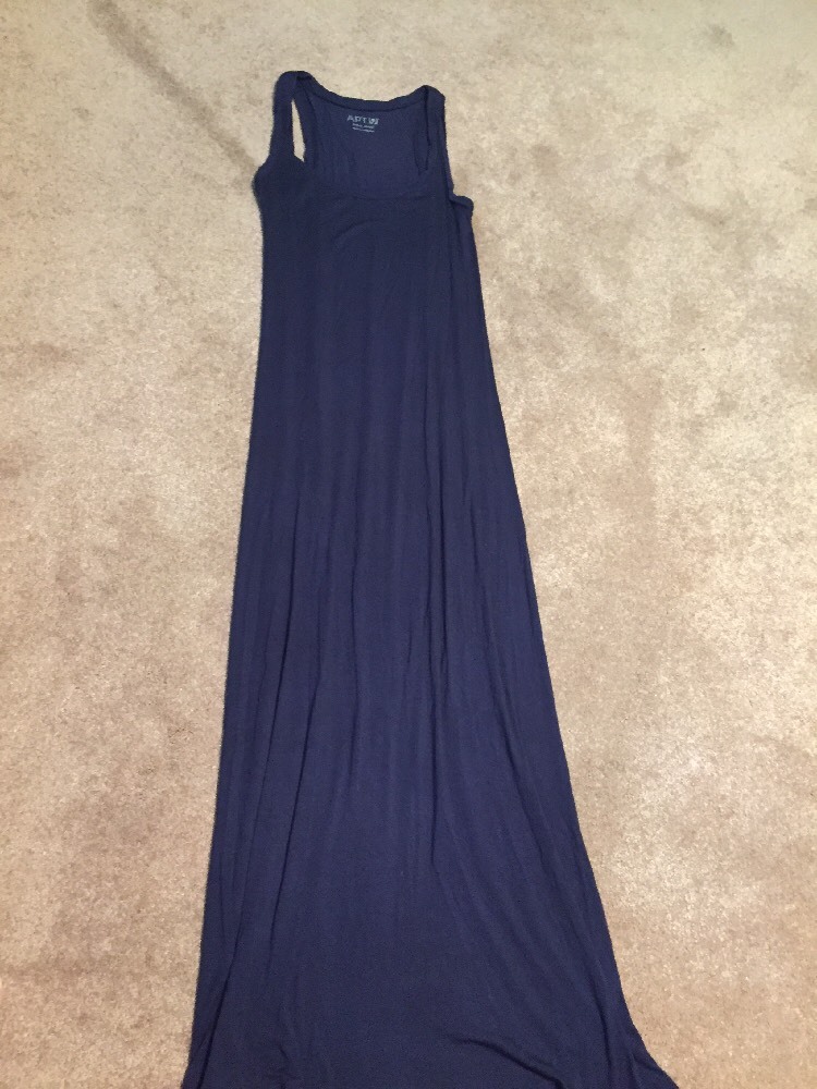 apt 9 long dresses Apt. 9 Women's Blue Rayon V-Neck Sleeveless Casual Long Maxi Dress Size  Large