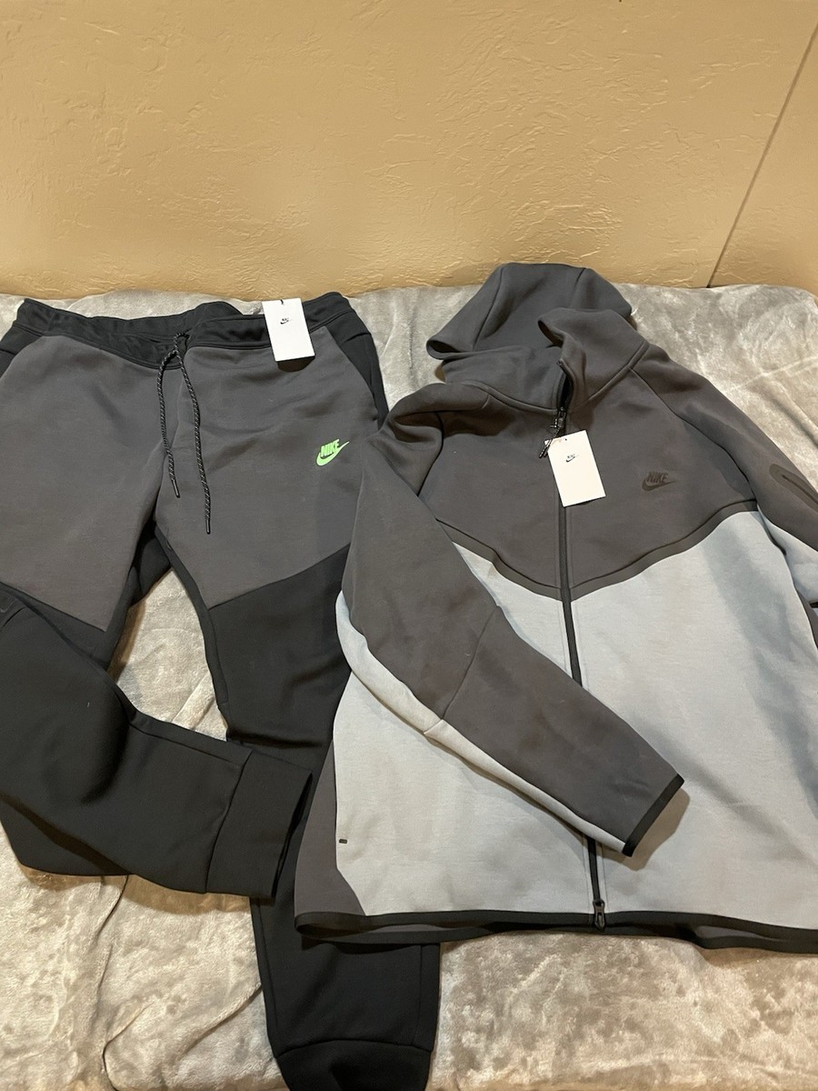 Nike Men's Tech Fleece 2XL XXL Multicolor Sweat Suit Full Zip