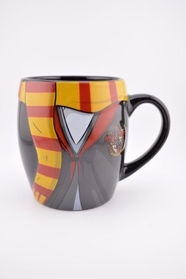 Harry Potter Gryffendor House robes w/ scarf tea coffee mug cup