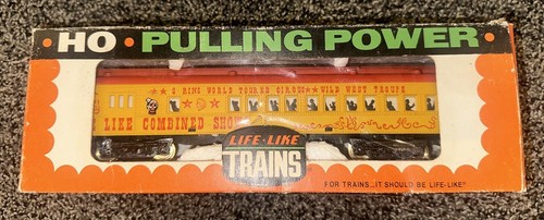 Life Like Trains HO Passenger Circus Car w/ And W/O Box & Swift Box Car 3 Total - Picture 2 of 21