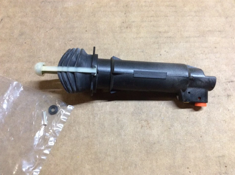 New Clutch Slave Cylinder Wagner F103495 - Image 3 of 4