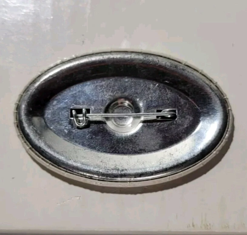 Prendedor de campaña presidencial vintage Reagan 80 Ohio State Buckeye en forma ovalada 1980 Foto 2 de 4