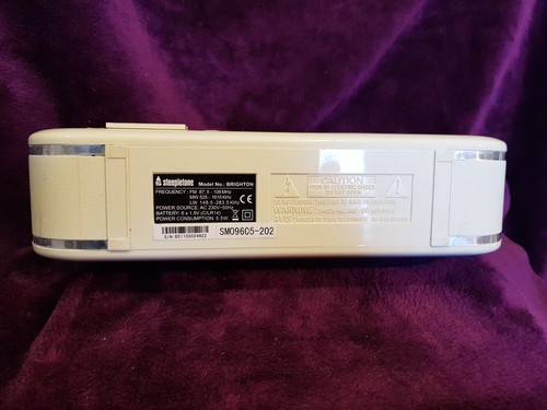 Vintage Style Steepletone BRIGHTON Radio FM / MW / LW - Picture 11 of 16