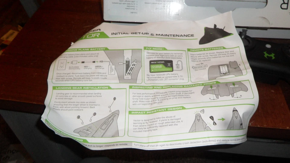 Sky Viper Vector Stunt Plane 4 Channel 6 Axis Auto Stabilization Easy to Fly - Image 4 of 4