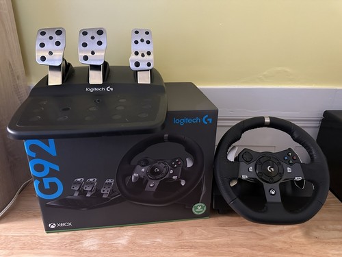 Logitech G920 Driving Force Racing Wheel - Black (941-000121) And Pedals