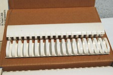 Binding Combs 2" Plastic White 19 Hole 2 Boxes of 40  80 Combs  S7283