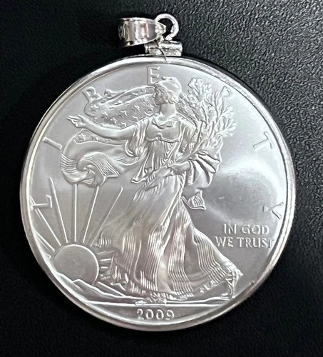 2009 Silver Eagle 1oz .999 Silver Uncirculated BU w/ Sterling Silver Coin Bezel