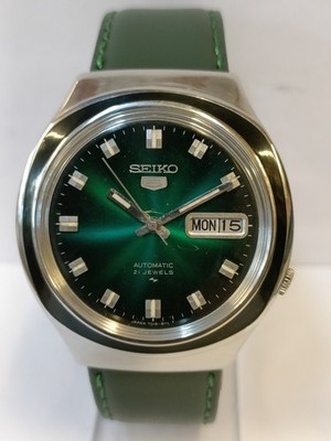 VINTAGE SEIKO 5 AUTOMATIC 21J PATINA GREEN DIAL 7019-8090 JAPAN