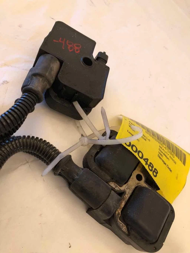 Mercedes Benz CLS500C 2006 5,0 L 4 cilindros 2 piezas bobina de encendido encendedor OEM Foto 3 de 4