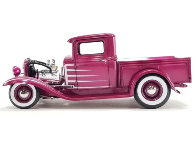 ACME 1932 Ford Hot Rod Pickup 