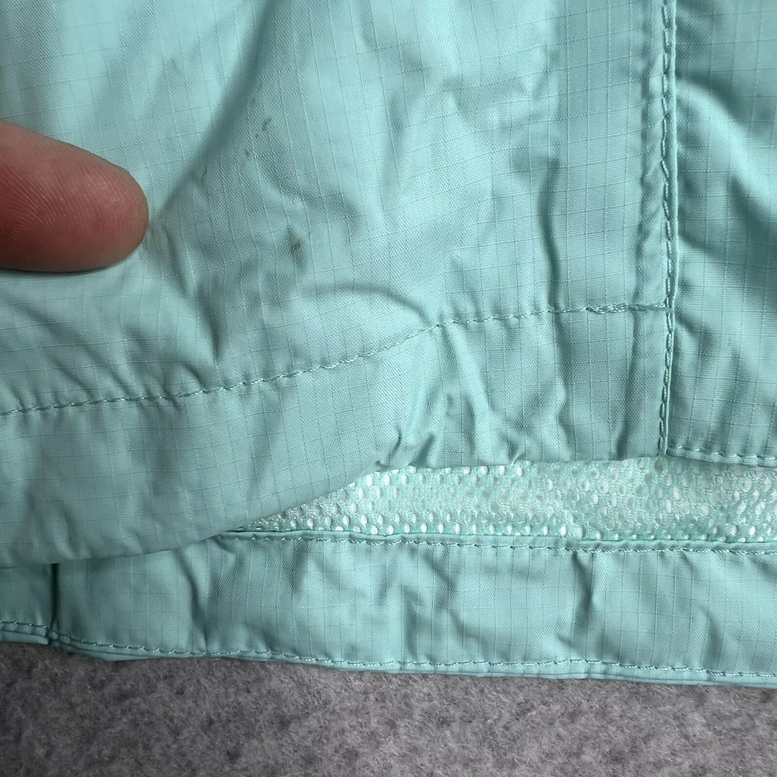 north-face windbreaker hyvent hooded full zip read jacket