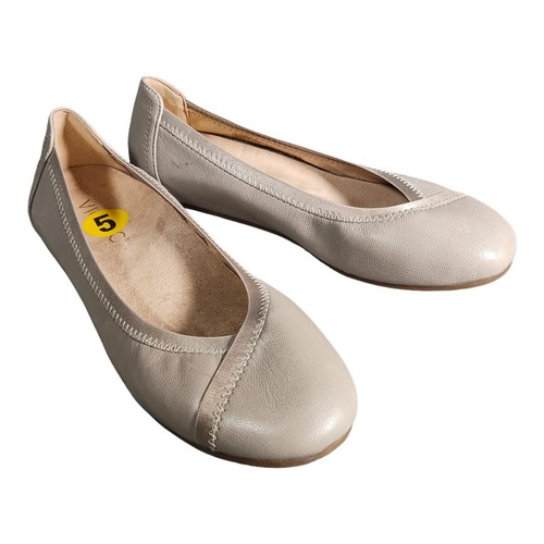 Caroll Flats by Vionic Women's Orthotic Ballet Shoes Comfortable