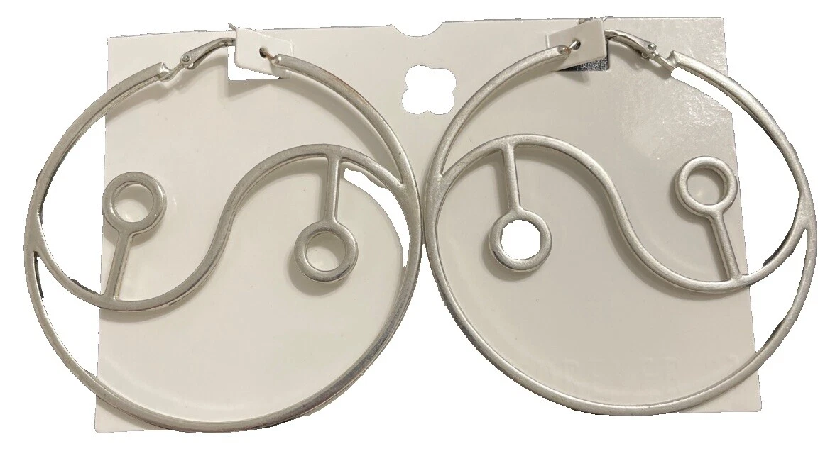 Hot Topic Rhinestone Fashion Jewelry