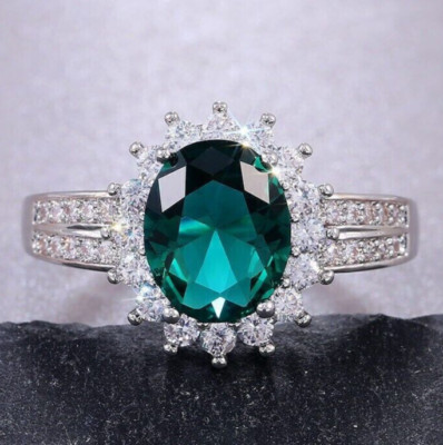 Sunburst Ring For Christmas Gifts 2.35 CT CZ Glamorous Ring Silver Plated