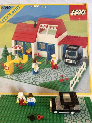 LEGO Town: Holiday Villa 6349 Base Plate and .........