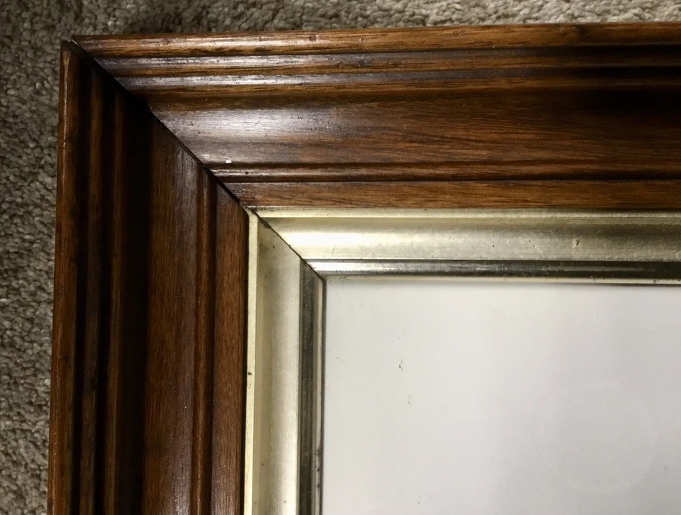 "Antiguo marco de fotos de nogal dorado de nogal profundo con vidrio 24 X 20 X 3"" grande" Foto 4 de 4