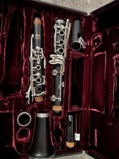 Yamaha Clarinet YCL-34 with A Mouthpiece, and a Yamaha Dual Clarinet Case.