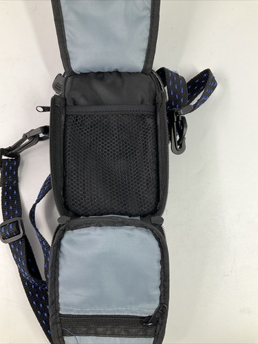 Small Samsonite Black Camera Bag Case with Adjustable Carry Strap Belt Loop - Picture 4 of 7