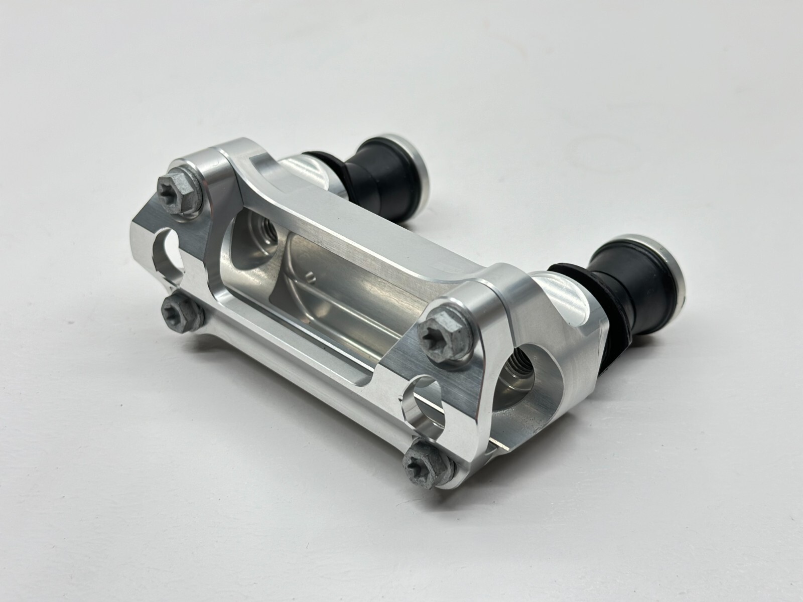 New 2024 KTM 450 SX-F Handlebar Clamp Bar Motor Mounts Rubber Mounted OEM SXF - Picture 2 of 3
