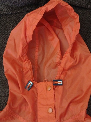 Suéter Rompevientos Talla M De Colección Años 90 Tommy Hilfiger Naranja Anorak 1/4 SNAP Bandera Rompevientos Usado en Excelente Condición - Imagen 6 de 12