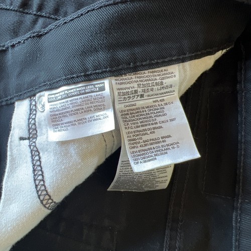 Levi’s 513 Black Denim Jeans Size 32 Raw Hem Slim Straight Levi Pants Trousers - Picture 10 of 14