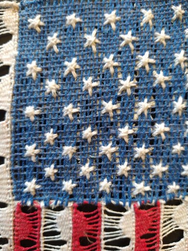 Handmade Nanduti USA Flag - Artisan Lace Craft of Paraguay - United States - Picture 4 of 4