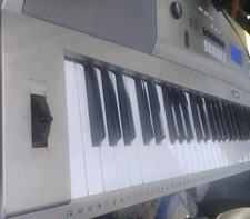 Yamaha YPG-235 76-Key Portable Keyboard