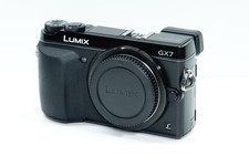 *LEGGI* Panasonic Lumix DMC-GX7 Nera 16MP Mirrorless 2 Batterie -GARANZIA 1 ANNO