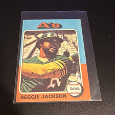 1975 Topps Mini #461 Reggie Jackson Oakland Athletics World Series Baseball Card