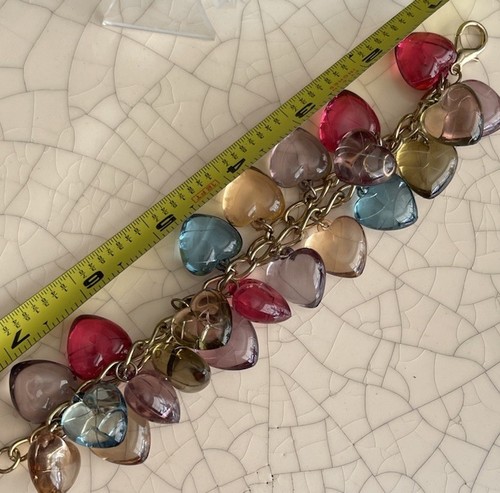 Joan Rivers Bracelet Gold Tone Lucite Puffy Heart Charms Unsigned 2 Strand 7” - Picture 3 of 3
