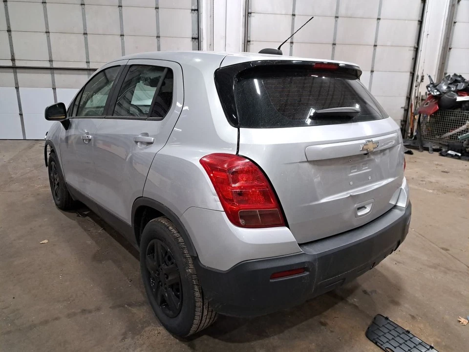 Brake Master Cylinder 2015 Trax Sku#4271777 - Image 3 of 4