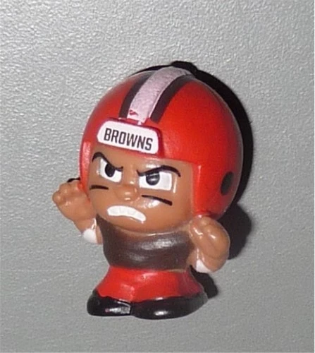 Cleveland Browns Linebacker Pose NFL 1" TeenyMates Figure Toy LOOSE SEE PICS