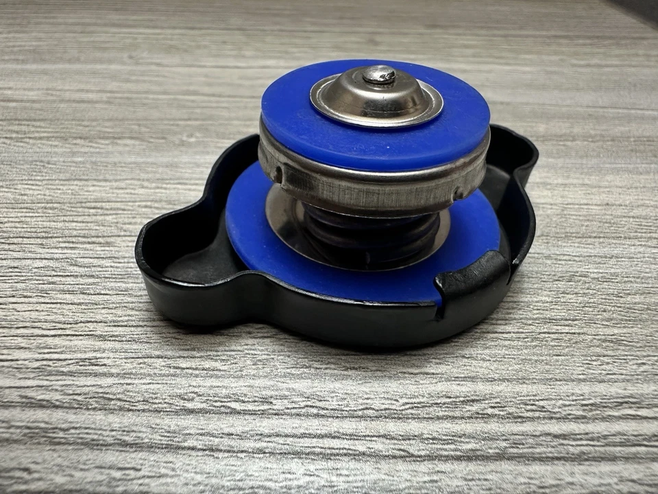 Lote de 2 Tapas Radiador Alta Presión RALLIART Mitsu JDM RA431454N2 RA431454N3 Foto 4 de 4