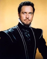 Richard Todd [The Virgin Queen] 10"x8" Unsigned Photo 79534