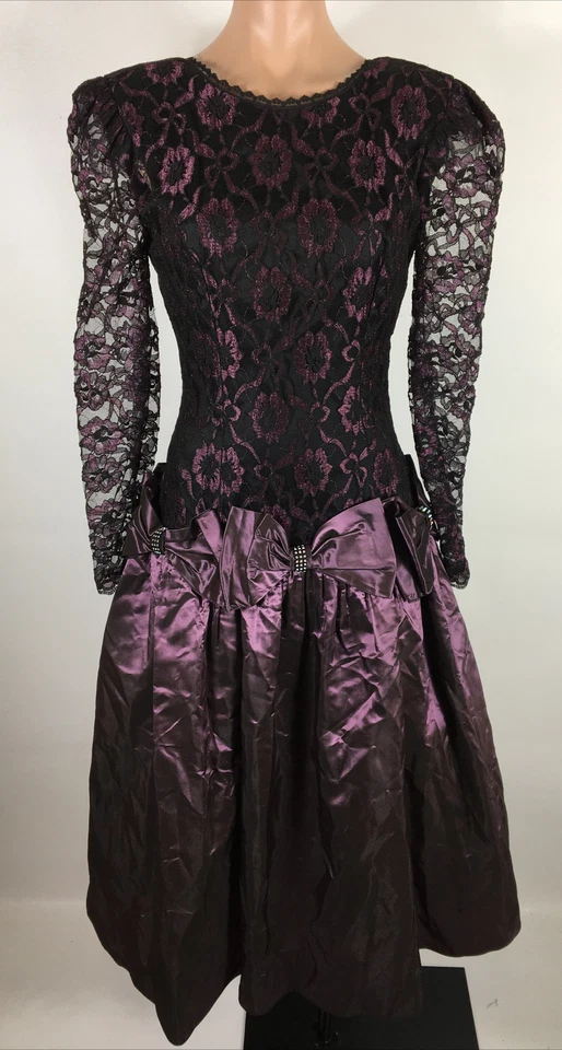 Vestido Formal Cheryl Kaye Manga Hinchada Encaje Iridiscente Púrpura Baile de graduación De Colección Años 80 S/M Foto 3 de 4