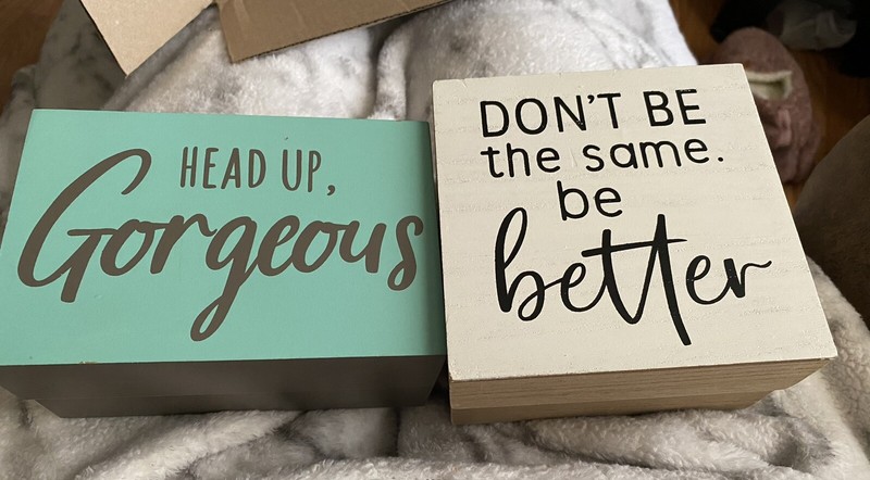Home Decor-2 Piece Wooden Signs