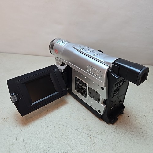 JVS Compact VHS Camcorder GR-SXM37U E4 Error Message READ - Picture 3 of 16