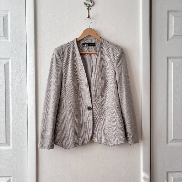 Zara Basic Check Blazer Collarless Tan Size 8 - image 4